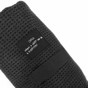 منشفة اورا للشعر